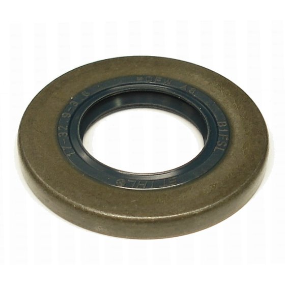 Oil Seal 17x32.9x3.6 for Stihl 064, 066 - OEM 96400031850
